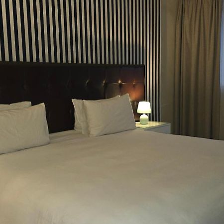 Ascot Hotel Johannesburg Esterno foto