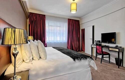 Ascot Hotel Johannesburg Esterno foto